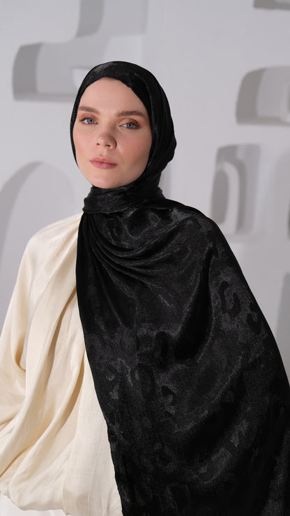 Pure Şal Ametist siyah desenli tesettür şalı – 3. görsel