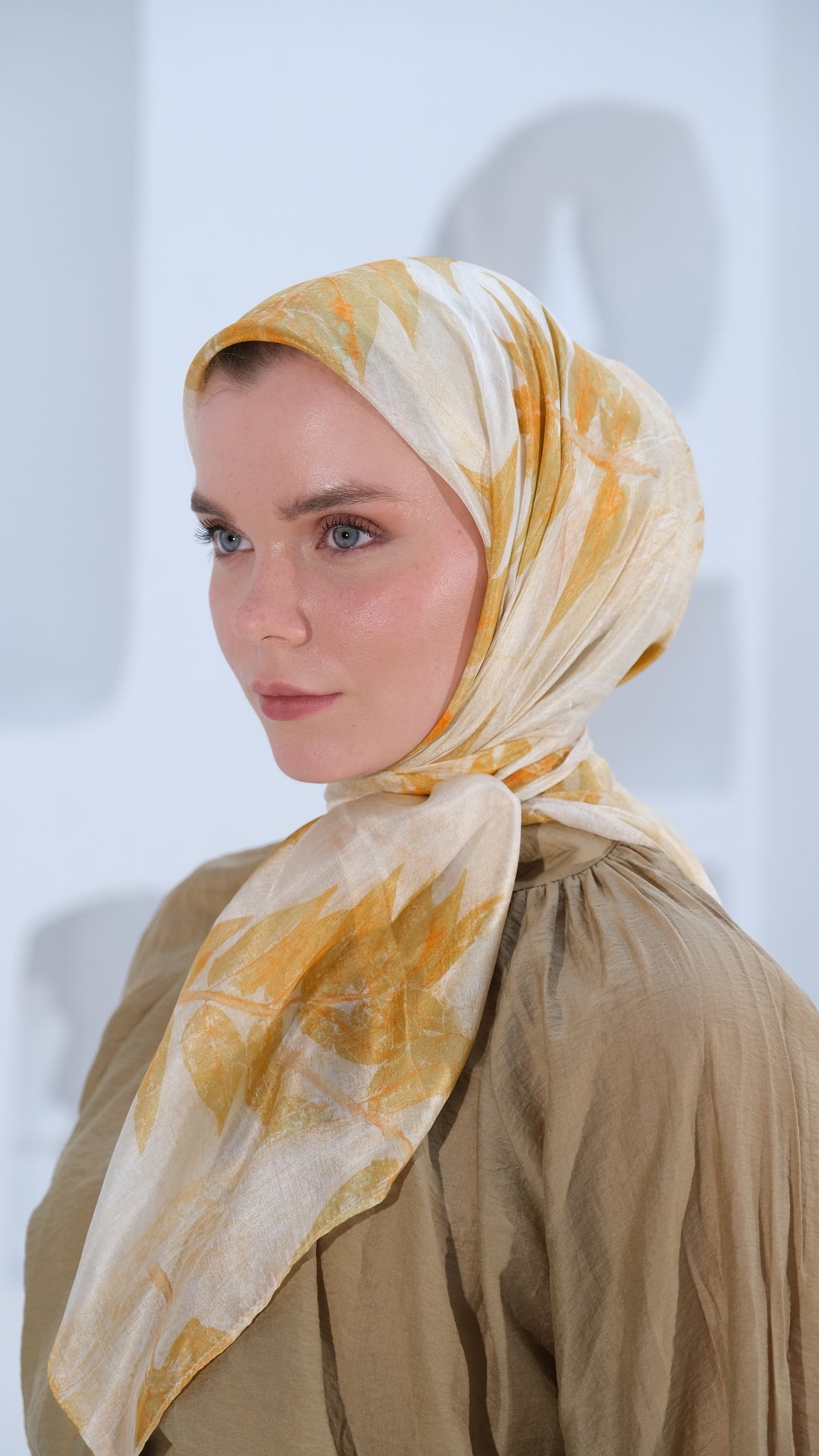 Heirloom No. 07 %100 ipek eşarp – 2. görsel