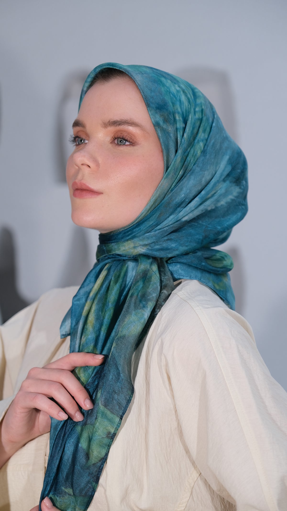 Heirloom No. 06 %100 ipek eşarp – 4. görsel