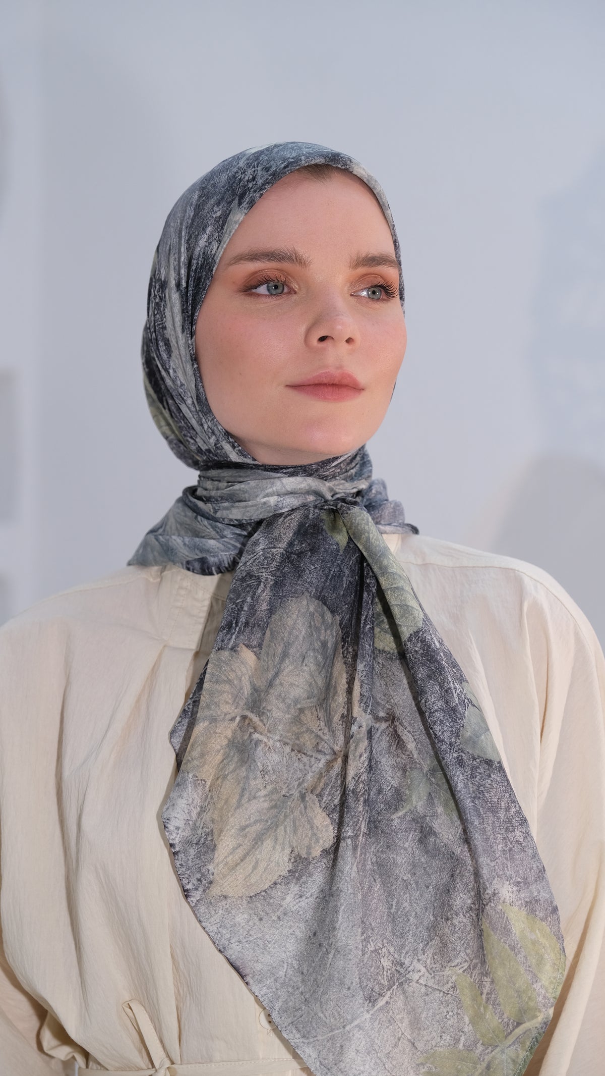 Heirloom No. 02 %100 ipek eşarp – Feminor